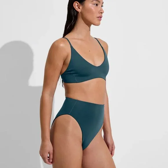 Left On Friday Sweet Victory Top and Hi Hi Botton-Small - Picture 6 of 13